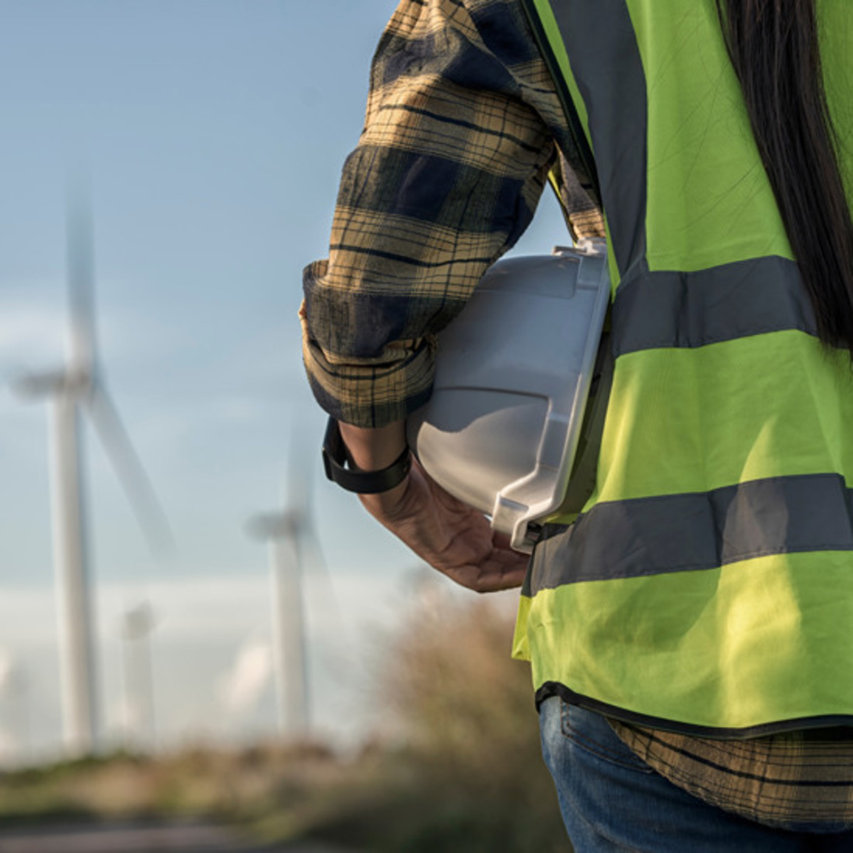 Vindkraftverk och en elektriker